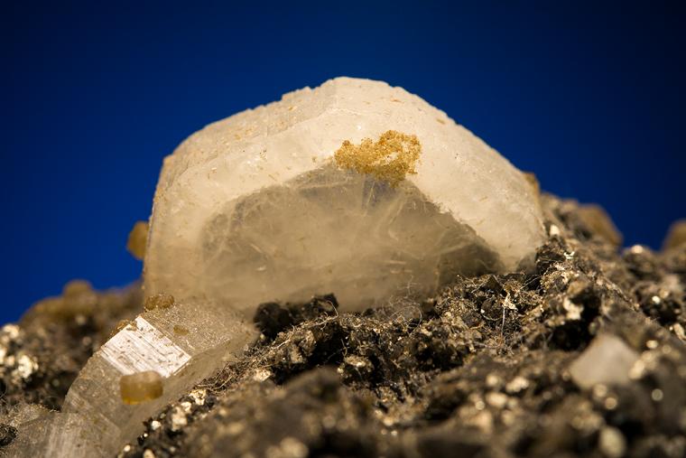 APATITE with SIDERITE and PYRITE